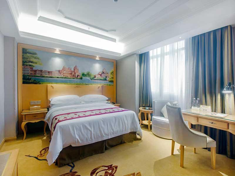Vienna International Hotel Haikou West Bus Station Kültér fotó